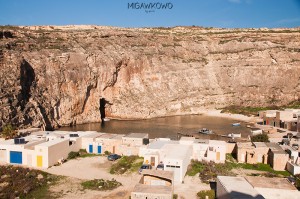 Jaskinia do nurkowania na wyspie Gozo na Malcie